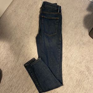 Good American Good Legs crop jeans